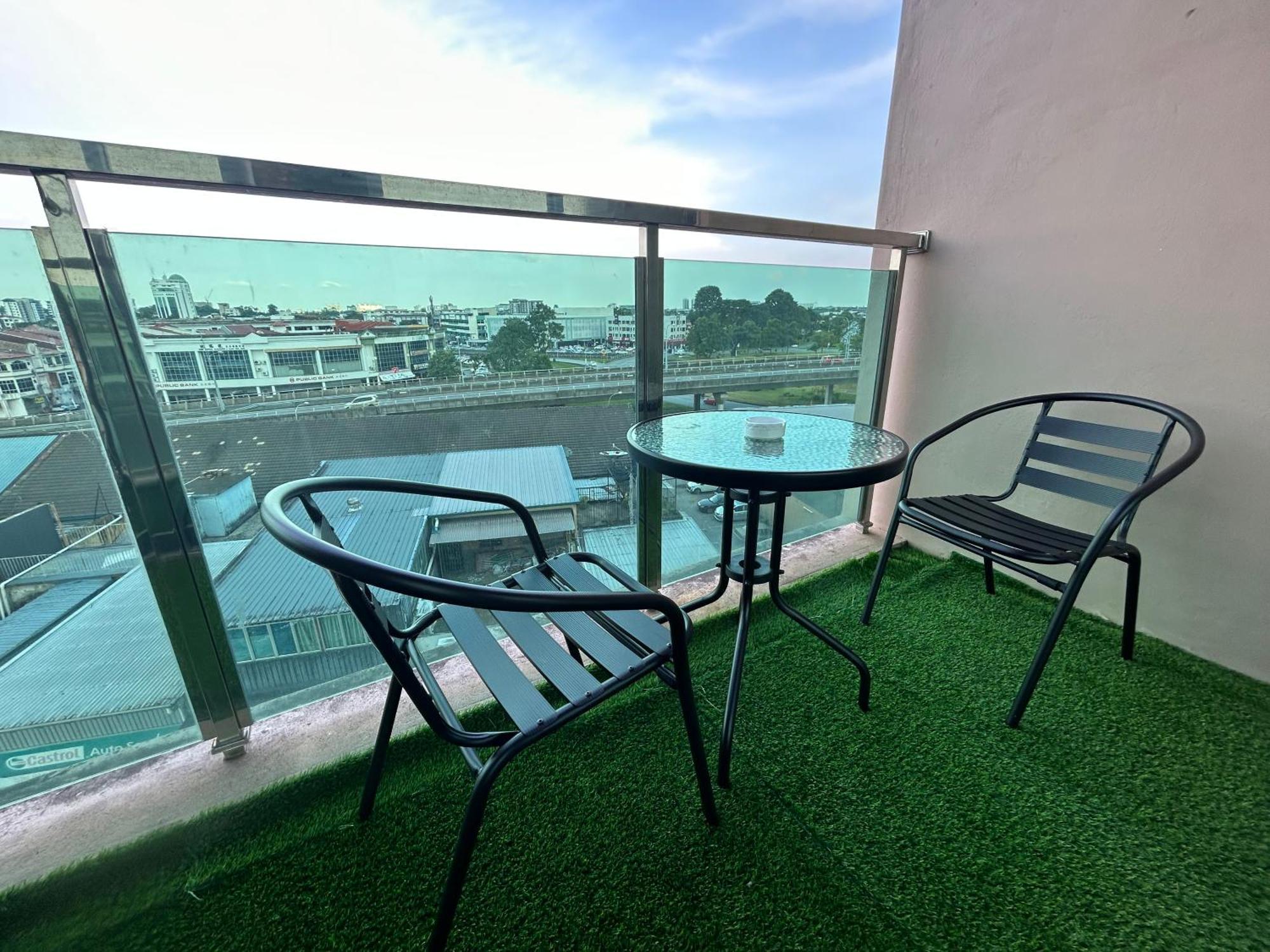 Roxy Apartment קוצ'ינג מראה חיצוני תמונה